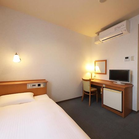 Smile Hotel Takaoka Ekimae Exterior photo