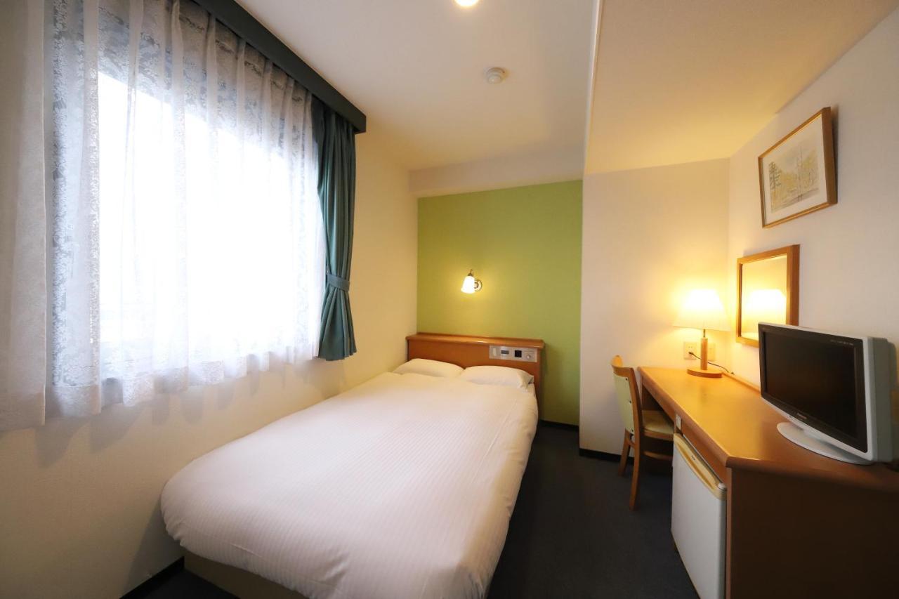Smile Hotel Takaoka Ekimae Exterior photo