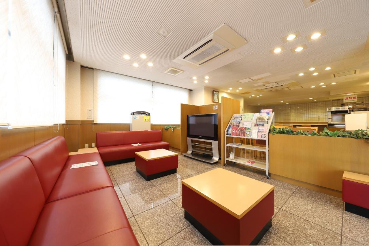 Smile Hotel Takaoka Ekimae Exterior photo
