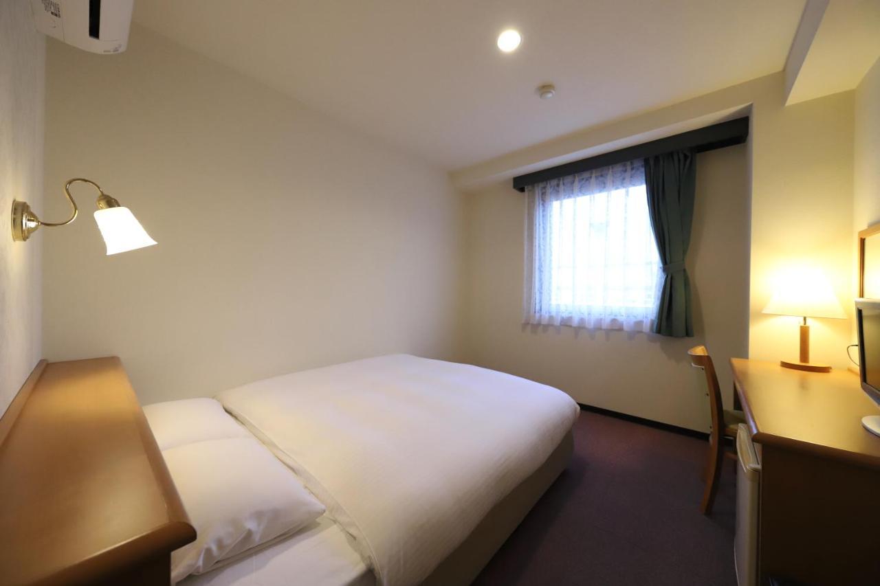 Smile Hotel Takaoka Ekimae Exterior photo