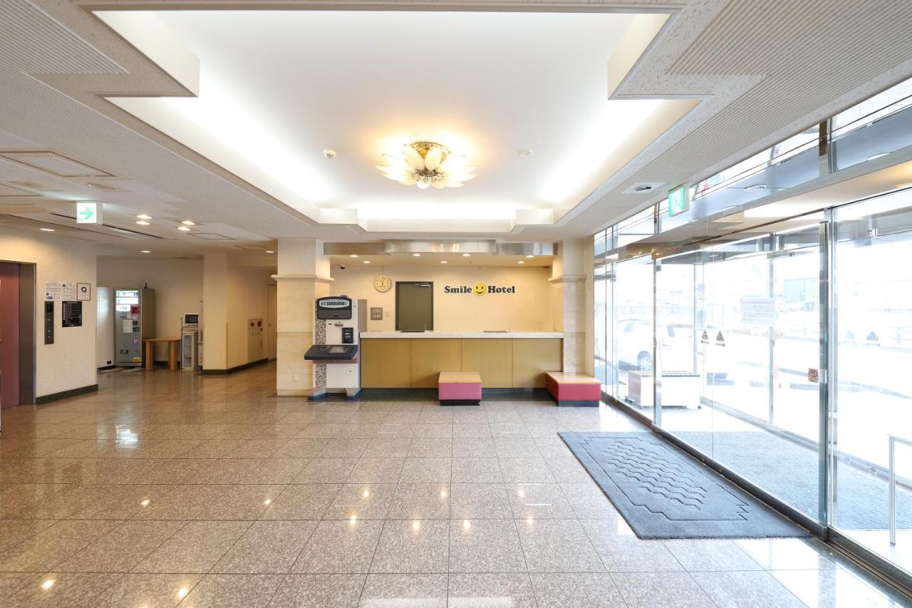 Smile Hotel Takaoka Ekimae Exterior photo